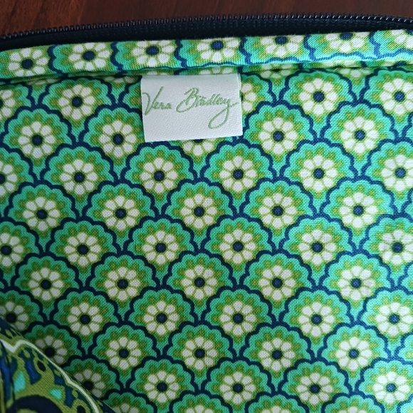 Vera Bradley tablet case/sleeve with zipper NWOT - Picture 4 of 4